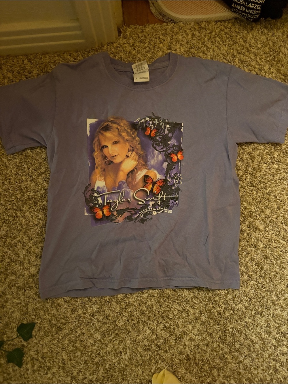 Taylor swift original speak now tour kids shirt